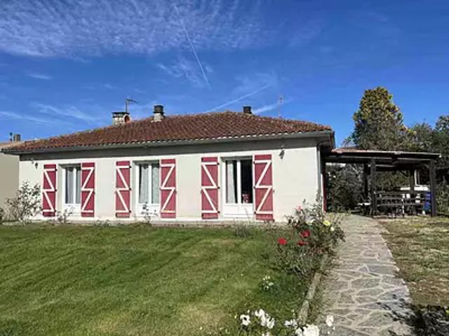 Maison vente à Confolens