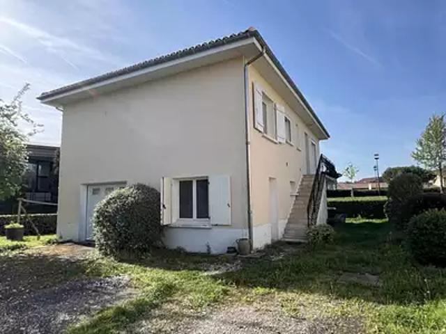 Maison vente à Confolens