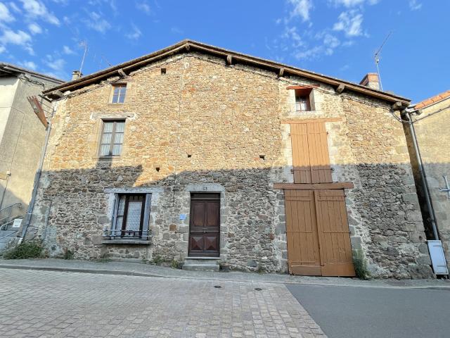 Maison vente à Confolens