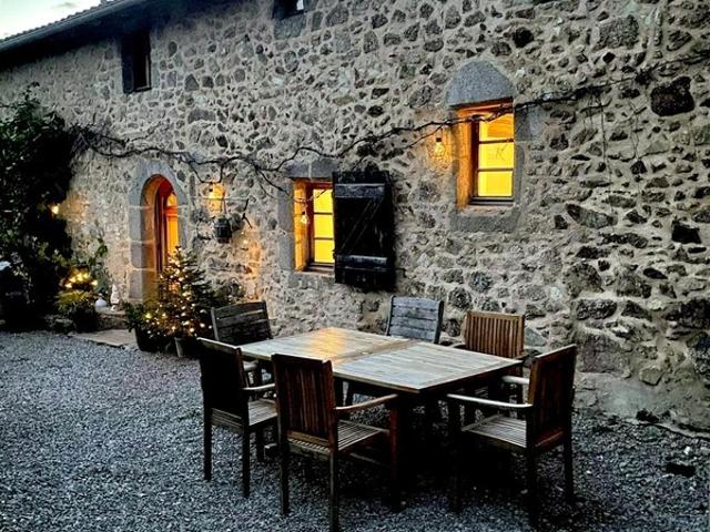Maison vente à Confolens