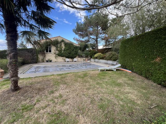 Maison vente à Confolens, Charente