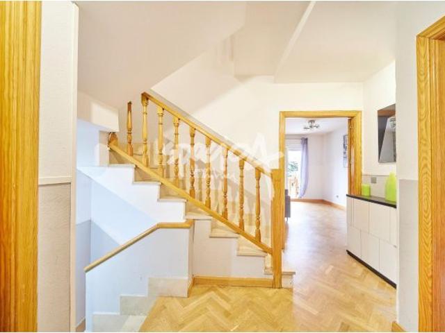 Casa en venta en Colmenarejo, Madrid