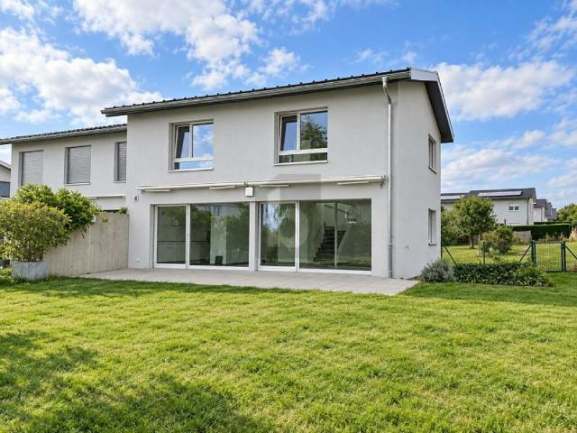 Reihenfamilienhaus mieten in Savigny, District de Lavaux-Oron