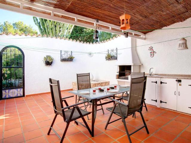 Casa en alquiler en Pego