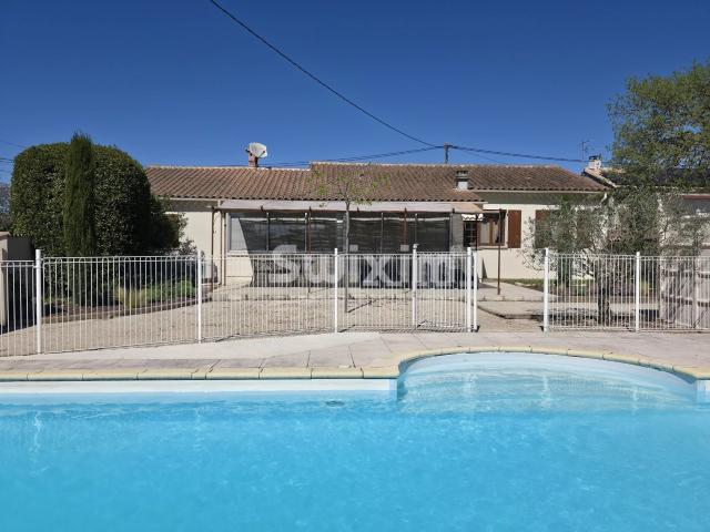 Maison vente à Carpentras, Grillon