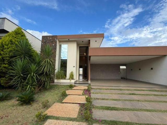 Casa venda em Região Geográfica Imediata do Distrito Federal, Região Integrada de Desenvolvimento do Distrito Federal e Entorno