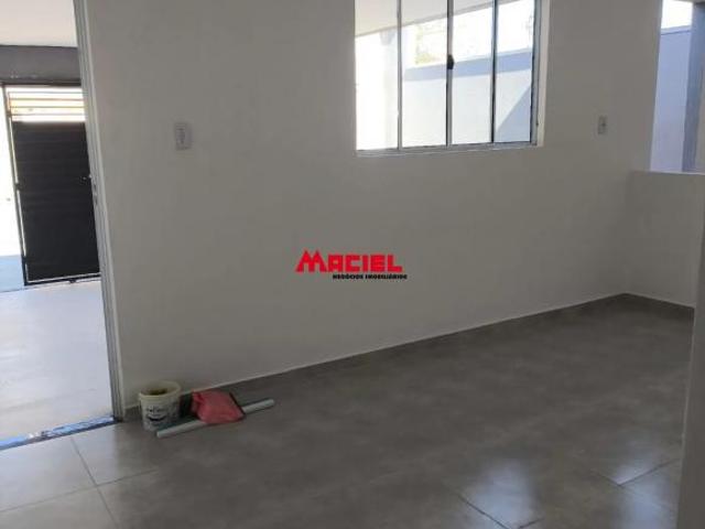 Casa venda em Região Imediata de São José dos Campos, Região Metropolitana do Vale do Paraíba e Litoral Norte