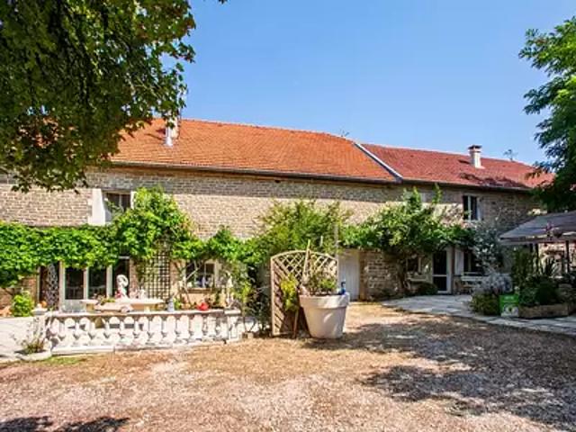 Maison vente à Vesoul, Confracourt