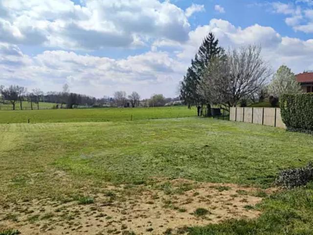 Terrain vente à Bourg-en-Bresse, Confrançon