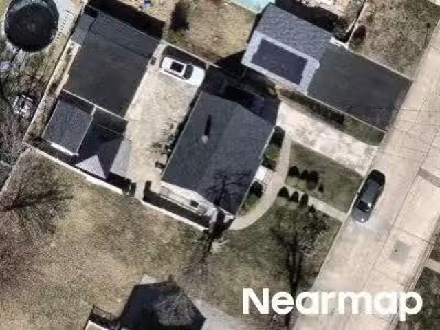House for sale in Teaneck