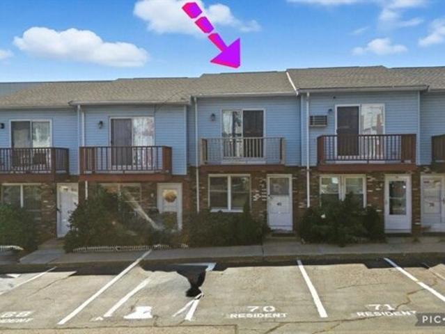 Condo for sale in Chelsea, Massachusetts