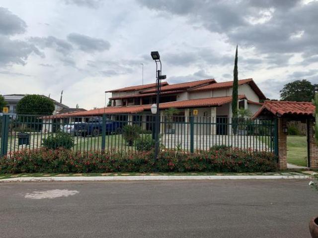 Casa venda em Região Geográfica Imediata do Distrito Federal, Região Integrada de Desenvolvimento do Distrito Federal e Entorno