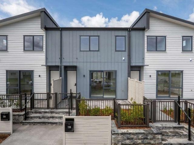 House for rent in Waiata Shores, Papakura