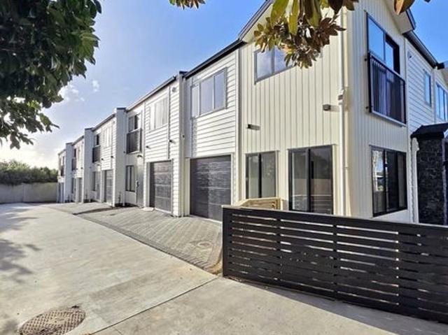 House for rent in Papakura