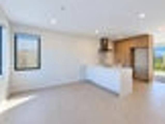 Townhouse for rent in Conifer Grove, Papakura