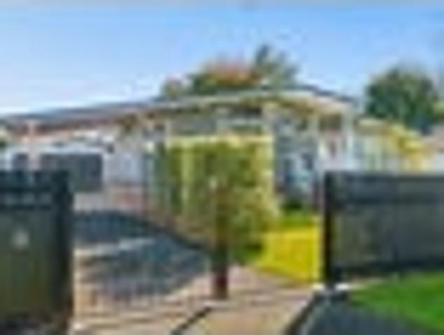 House for rent in Papakura