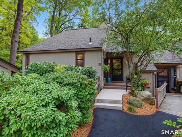 House for sale in Avon, Capitol Planning Region