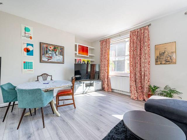 Apartment for rent in Shepherd's Bush, Greater London