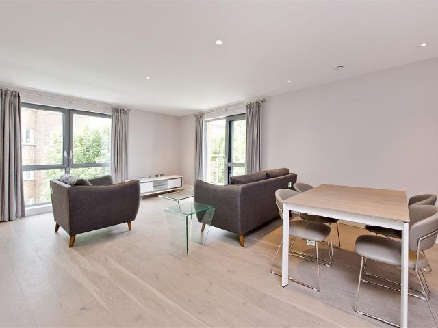 Apartment for rent in Shepherd's Bush, Greater London