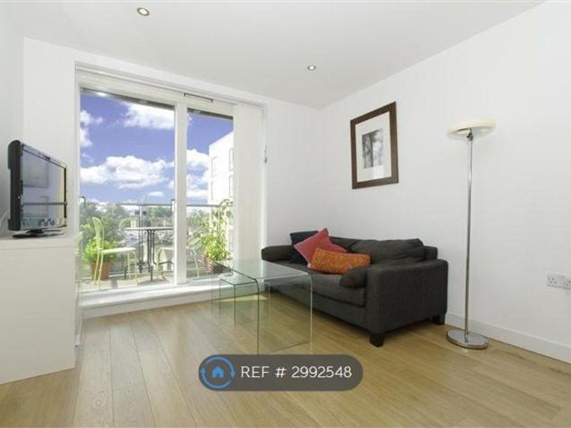 Apartment for rent in London Borough of Lewisham, Deptford