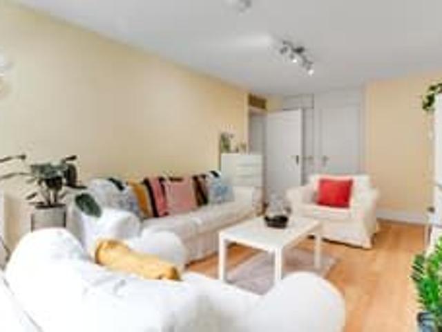 House for rent in Barnsbury, Greater London