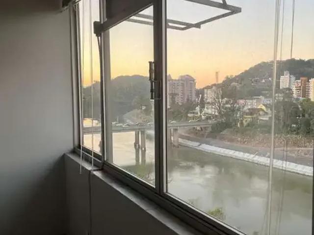 Escritorio aluguel em Região Geográfica Imediata de Blumenau, Blumenau