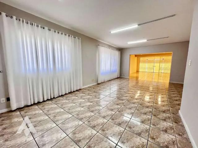 Escritorio aluguel em Região Geográfica Imediata de Blumenau, Blumenau