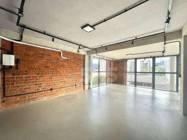 Escritorio aluguel em Região Geográfica Imediata de Blumenau, Blumenau