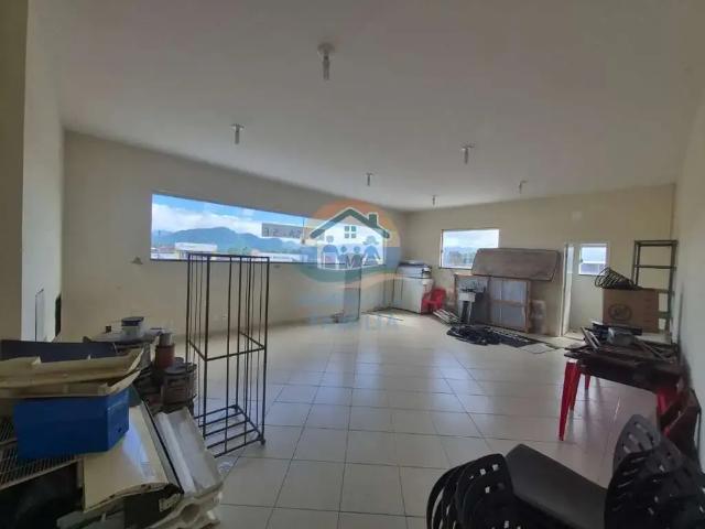 Escritorio aluguel em Região Imediata de Caraguatatuba-Ubatuba-São Sebastião, Região Metropolitana do Vale do Paraíba e Litoral Norte
