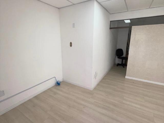 Escritorio aluguel em Coloninha, Itajaí