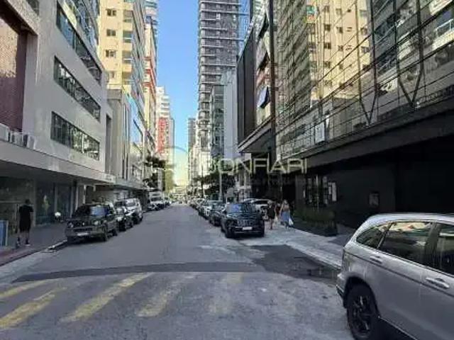 Escritorio aluguel em Itapema, Região Geográfica Intermediária de Blumenau