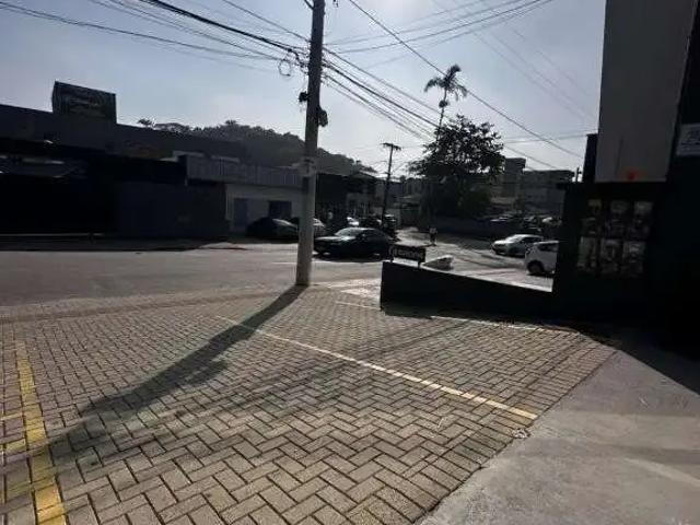 Escritorio aluguel em Região Geográfica Imediata de Joinville, Joinville