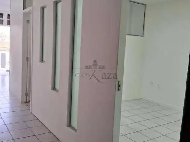 Escritorio aluguel em Região Imediata de São José dos Campos, Região Metropolitana do Vale do Paraíba e Litoral Norte