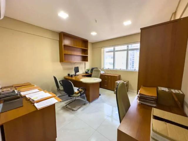 Escritorio aluguel em Região Imediata de São José dos Campos, Região Metropolitana do Vale do Paraíba e Litoral Norte
