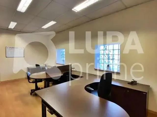 Escritorio aluguel em Região Imediata de São Paulo, Região Metropolitana de São Paulo