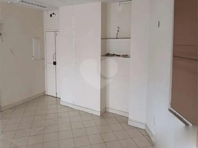 Escritorio aluguel em Região Imediata de Caraguatatuba-Ubatuba-São Sebastião, Região Metropolitana do Vale do Paraíba e Litoral Norte