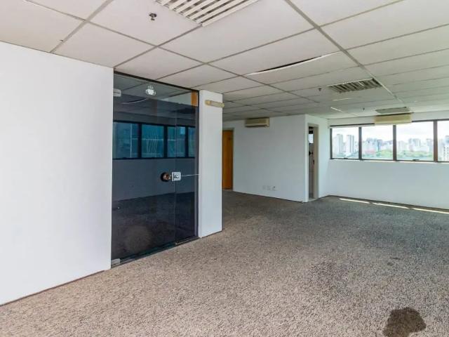Escritorio aluguel em Região Imediata de São Paulo, Região Metropolitana de São Paulo