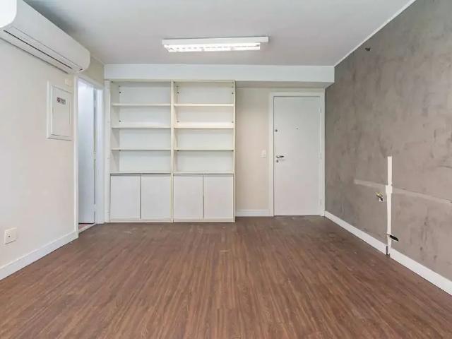 Escritorio aluguel em Região Imediata de São Paulo, Região Metropolitana de São Paulo