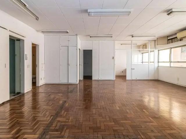Escritorio aluguel em Região Imediata de São Paulo, Região Metropolitana de São Paulo