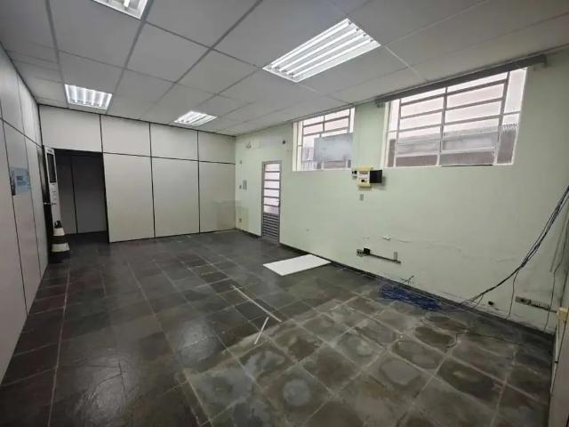 Escritorio aluguel em Região Imediata de Caraguatatuba-Ubatuba-São Sebastião, Região Metropolitana do Vale do Paraíba e Litoral Norte