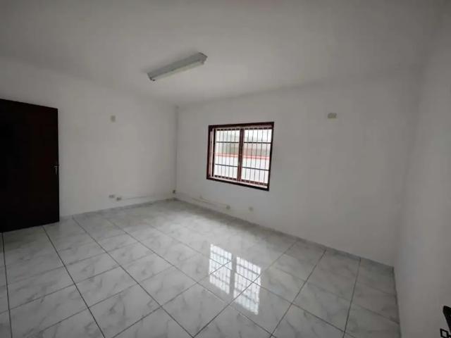 Escritorio aluguel em Região Imediata de Caraguatatuba-Ubatuba-São Sebastião, Região Metropolitana do Vale do Paraíba e Litoral Norte