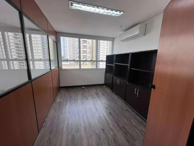 Escritorio aluguel em Região Imediata de São Paulo, Região Metropolitana de São Paulo