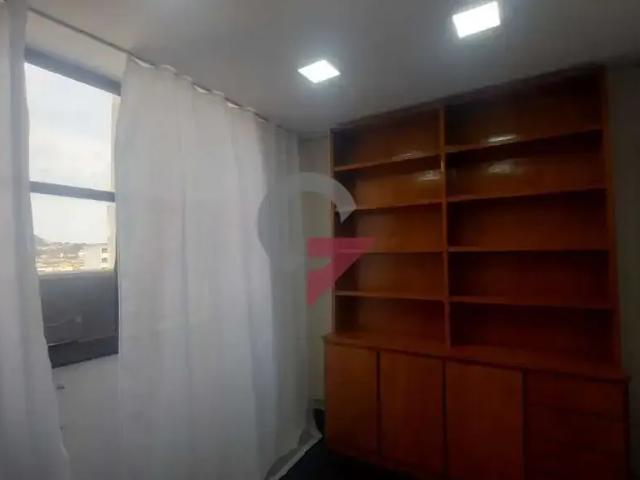 Escritorio aluguel em Região Imediata de Taubaté-Pindamonhangaba, Região Metropolitana do Vale do Paraíba e Litoral Norte