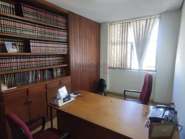 Escritorio aluguel em Região Imediata de Taubaté-Pindamonhangaba, Região Metropolitana do Vale do Paraíba e Litoral Norte