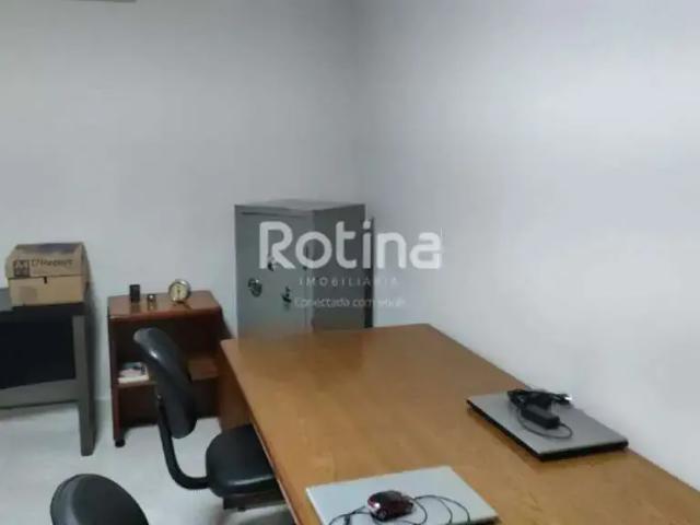 Escritorio aluguel em Região Geográfica Imediata de Uberlândia, Oliveira Fortes