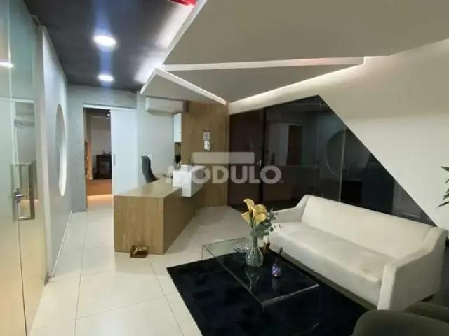 Escritorio aluguel em Região Geográfica Imediata de Uberlândia, Oliveira Fortes