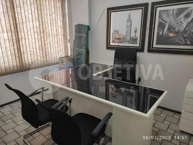 Escritorio aluguel em Região Geográfica Imediata de Uberlândia, Oliveira Fortes