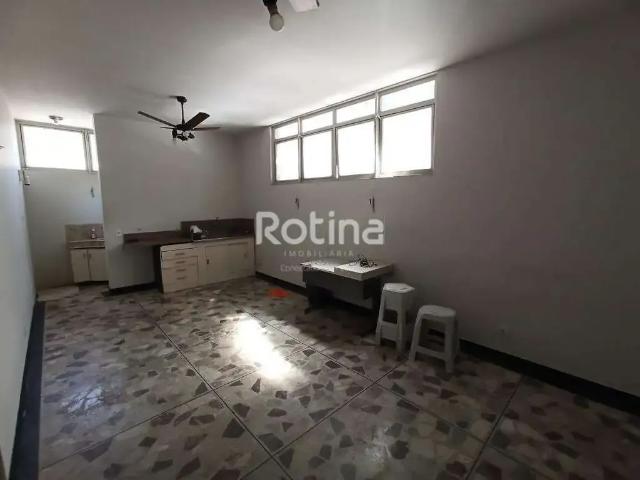 Escritorio aluguel em Setor Central, Uberlândia