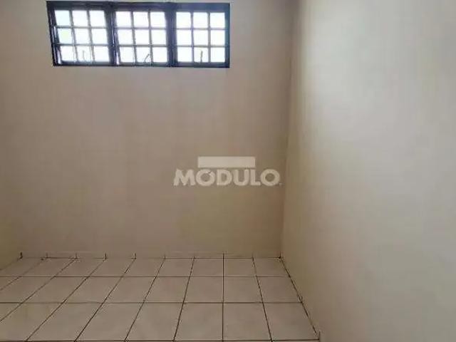 Escritorio aluguel em Região Geográfica Imediata de Uberlândia, Oliveira Fortes