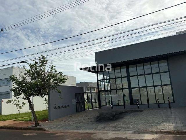 Escritorio aluguel em Novo Mundo, Uberlândia